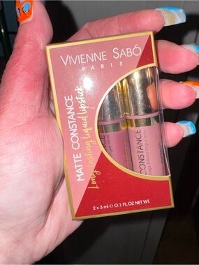 Matte Constance liquid lipstick duo